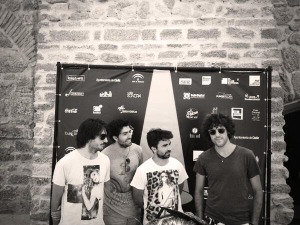 jackknifeband's tweet image. Esta noche tocamos en el Lolatown Festival de Cádiz!!!!Pedazo de ciudad,vamos a disfrutarla como es debido!