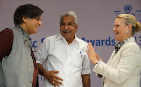 ShashiTharoor's tweet image. With KeralaChiefMinister OommenChandy &amp;amp;UN India head LiseGrande felicitating CM on UN public service award yesterday