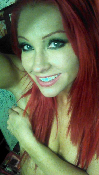 Fresh off stage @rmlimodriver69 @ZenaBuddysgirl #hcotw http://t.co/ofwrYM4A4p<a class="tags" target="_blank" title="On Twitter" href="/?out=eyJ0eXAiOiJKV1QiLCJhbGciOiJIUzUxMiJ9.eyJpYXQiOjE3MjcyNjMyNzksImlzcyI6InR3cG9ybnN0YXJzLmNvbSIsIm5iZiI6MTcyNzI2MzI3OSwiZXhwIjoxNzU4Nzk5Mjc5LCJyZWRpcmVjdF91cmwiOiJodHRwczovL3R3aXR0ZXIuY29tL3JtbGltb2RyaXZlcjY5In0.wpmLJvK9FrPZt40BcnIaJpq4wp9iT2BAmMsS_5UqmHo3Pxsr4TzQVzcDoGKtGvsjVqIdkcO6O2TPvQUhJuPy0g">@rmlimodriver69</a><a class="tags" target="_blank" title="On Twitter" href="/?out=eyJ0eXAiOiJKV1QiLCJhbGciOiJIUzUxMiJ9.eyJpYXQiOjE3MjcyNjMyNzksImlzcyI6InR3cG9ybnN0YXJzLmNvbSIsIm5iZiI6MTcyNzI2MzI3OSwiZXhwIjoxNzU4Nzk5Mjc5LCJyZWRpcmVjdF91cmwiOiJodHRwczovL3R3aXR0ZXIuY29tL1plbmFCdWRkeXNnaXJsIn0.pIxsdqsdMFLsFiPPWQ2CRT4EHv1y9tLb_Sf8tVRmhBMR1Bp7FPn-ZcAxRzVeNjAQo4iqd6zpJNRrUA5okBa1Hw">@ZenaBuddysgirl</a><a href="/tag/hcotw"class="tags"><span>#hcotw</span></a>