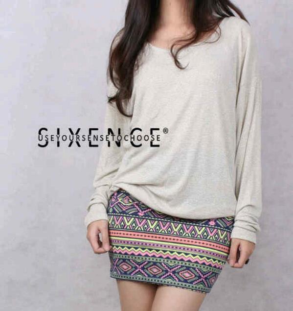BarbaraOnlShop's tweet photo. Glorious Shimmery top IDR 125.000 @kachaaaank @KaniyaRNoviarni @kartikaaa_dini @KartikaNA_ @Putri_Jasmine17 http://t.co/42wPyKzglK