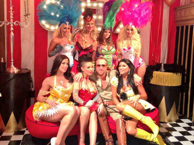 The girls of PF's 500th @Romi_Rain @Brooklyn_Chase @AnikkaAlbrite @ChristyMack @JackyJoy @KendraLust<a class="tags" href="/tag/romi_rain">@romi_rain</a><a class="tags" href="/tag/brooklyn_chase">@brooklyn_chase</a><a href="/tag/prada"class="tags"><span>#prada</span></a>