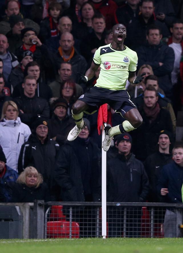 BPoKLgMCYAASHhD.jpg:large