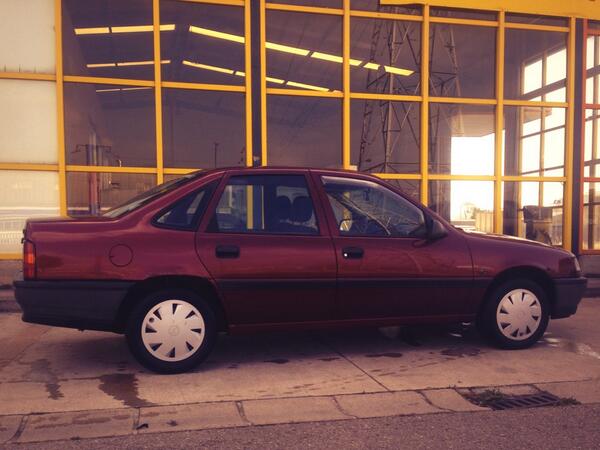 manryke12's tweet photo. Casi tres meses después te damos un homenaje!!
Que limpito!! Ya era hora http://t.co/fK5dpuhgk4