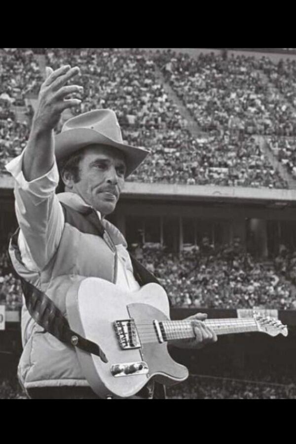 TheStandScouter's tweet photo. Hag back in the day! http://t.co/wsRCfgpYVJ