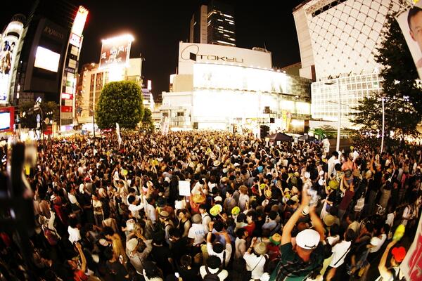 Daisuke Hirano Stayhome 昨日の 三宅洋平選挙フェス 渋谷ハチ公前 絶景 絶景 絶景 絶景 絶景 絶景 でございました Http T Co 4urntzkgy7 動画はこちら Iwjさん ありがとう Http T Co 7yzpje5irs