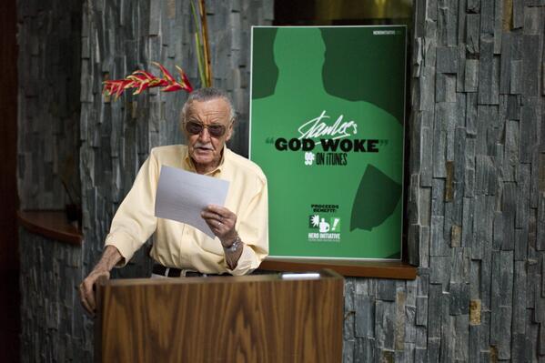 jonspaihts's tweet image. @TheRealStanLee reads his poem "God Woke" at #ComicCon. It's for charity, people. Go buy it!