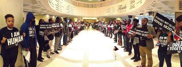 Dreamdefenders's tweet photo. @flgovscott wants us to bring our issues to session, flashback to 3/5/13 we were here #TakeoverFL #CallTheSession http://t.co/aT937NiTnt