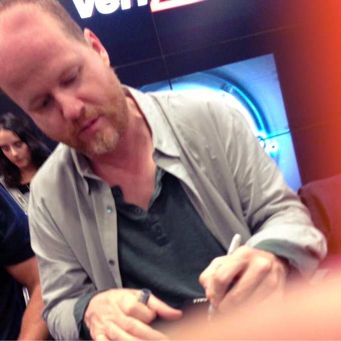Yup.... Auto.....graph.... Die.... Happy... http://t.co/eWOQDEhveK<a href="/tag/sdcc2014"class="tags"><span>#sdcc2014</span></a>