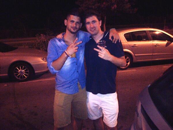 RuSirera's tweet photo. #ElReencuentro fffuuuuuuu @kiconca http://t.co/SmFvoSDL0r