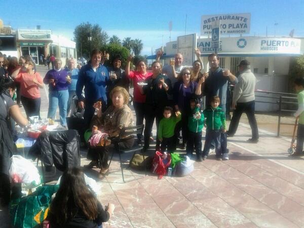 BetisAcademy's tweet photo. refrigerio papis @EscuelaFBetis en marbella. encuentro interescuelas con @marbellaparaiso http://t.co/pDCcDXwD8I