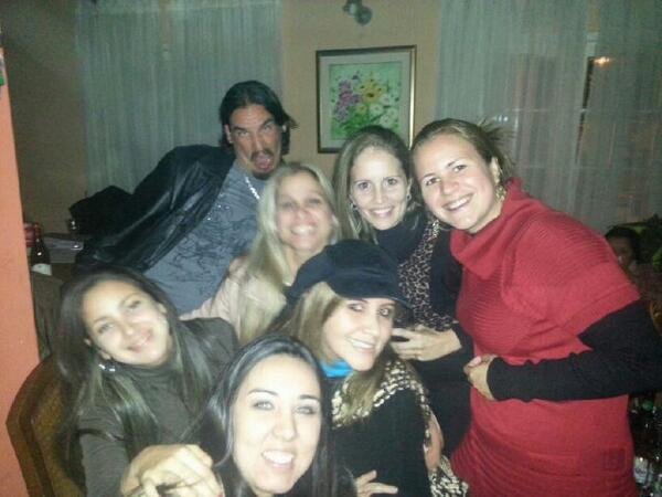 monilombardo's tweet photo. @aleayala99 @sissivive @Griseldalorena @Dantelaroca http://t.co/5MIj8jU0yL