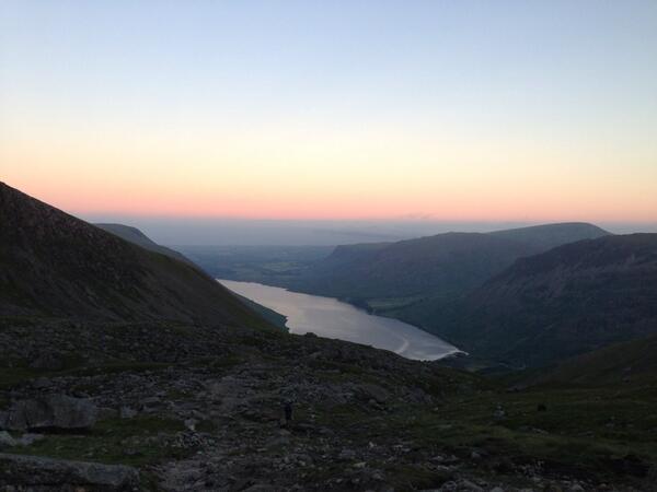 HikesGEM's tweet photo. Good Morning England! http://t.co/eWrgDPooOT