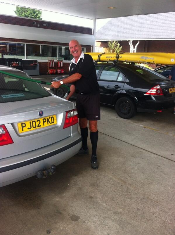 mrfinley2011's tweet photo. Full kit W**ker!! http://t.co/7inXzldFNX