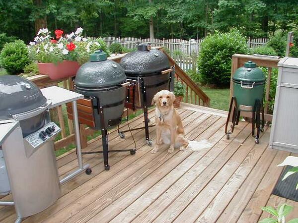 Bahçe mutfaklarınızı Big Green Egg ile tasarlayın.