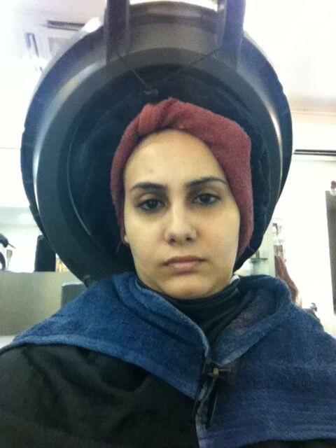 dipdipkaur's tweet photo. Kal in the salon. Sexy. http://t.co/XEUdF0AqDg