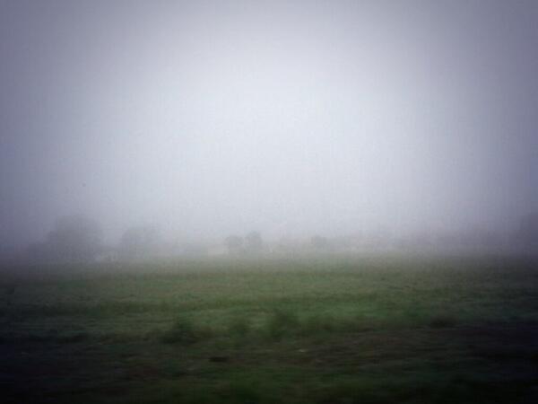 oscarleonardo28's tweet photo. Fuerte Neblina En El Pais De Chiriqui a Condicir Con Cuidado @ChiricanosG4 @SoyC4 @SoyDeBugaba http://t.co/unoiWm08P9