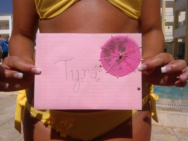 Lbakirr's tweet photo. So Nice , thanks jasmine and zoe x http://t.co/o3aQ14yGx4