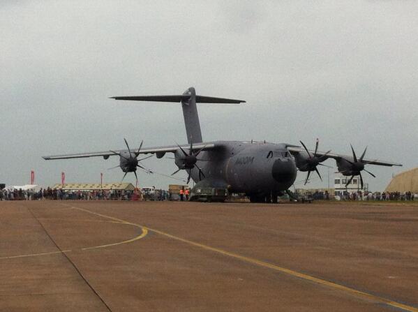 RAFBBMF's tweet photo. Oooo what can I swap for this big beasty??? http://t.co/7ebzKSAnmm