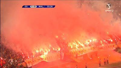 TotalRumours's tweet photo. “@FootballFunnys: Galatasaray fans at a friendly, amazing fans. http://t.co/q20hAI9aFj” fuck off!! Nothing friendly about them cunts!