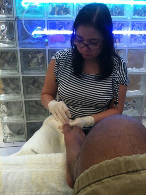 cfb01's tweet photo. If she mess me up I'm not paying! Lbvs! http://t.co/0TDM7Eu2om
