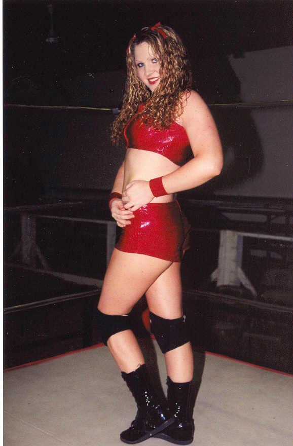 HPWkingfish's tweet photo. The greatest HPW Ladies Champion The Bombshell Mercedes aka Jillian Hall. http://t.co/9M1ars3Dow