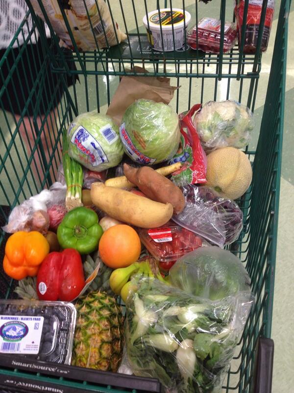 FirstTimeFittie's tweet image. grocery shopping done right 😘