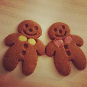Kpophoria's tweet image. [#SNS] 130722 SNSD's Taeyeon instagram update 'On the topic of cookies ^^ #nicebra #gingerbreadman'