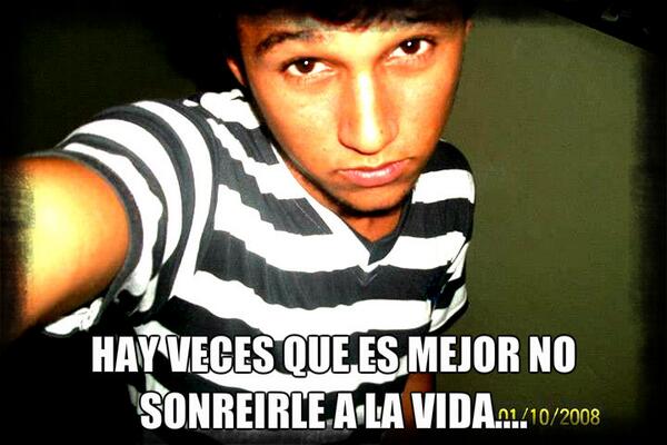 Yepeto_Chavez's tweet image. via pizap.com