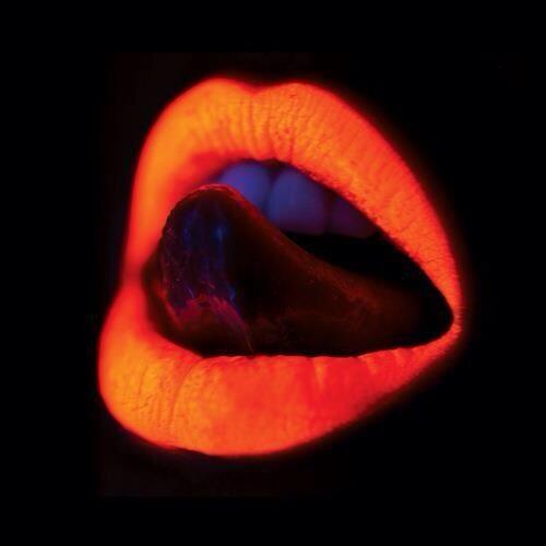 Merryyein's tweet photo. Why do people with closed minds always open their mouths? http://t.co/e0riQFdmGL