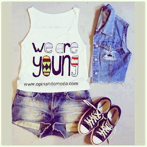 ModaUna's tweet photo. Conjunto perfecto para salir a dar una vuelta. http://t.co/qF2c9UMtlq
