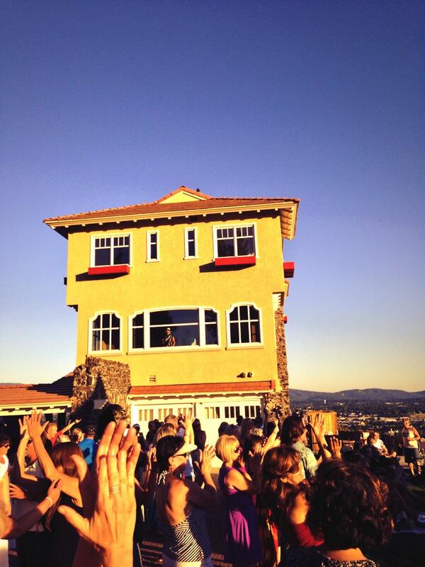 Oh and we danced in the sun. Lovely night <a href="/arborcrestwine/">Arbor Crest Wine</a> with Big Mumbo Blues Band. #Spokane #wawaine