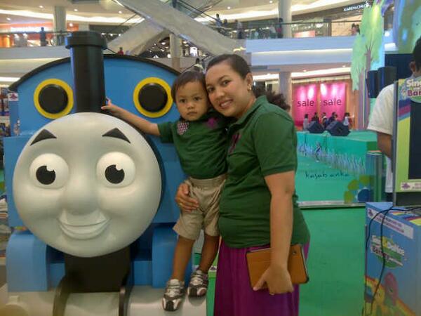 sha_mal22's tweet photo. @elmaaelmoo q bunda 1 anak..oy film sailormoon akn tyg lg @day jam 5pgi@indosiar..x ja lom tw lg infox..slm knl y.. http://t.co/d0Cn6KoiFF