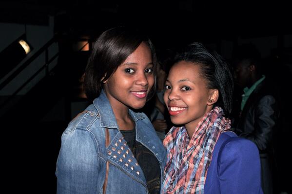 Negro_lee's tweet photo. #MavericksParty @MavericksParty @DeeDinyalo http://t.co/VUAc9dLohb