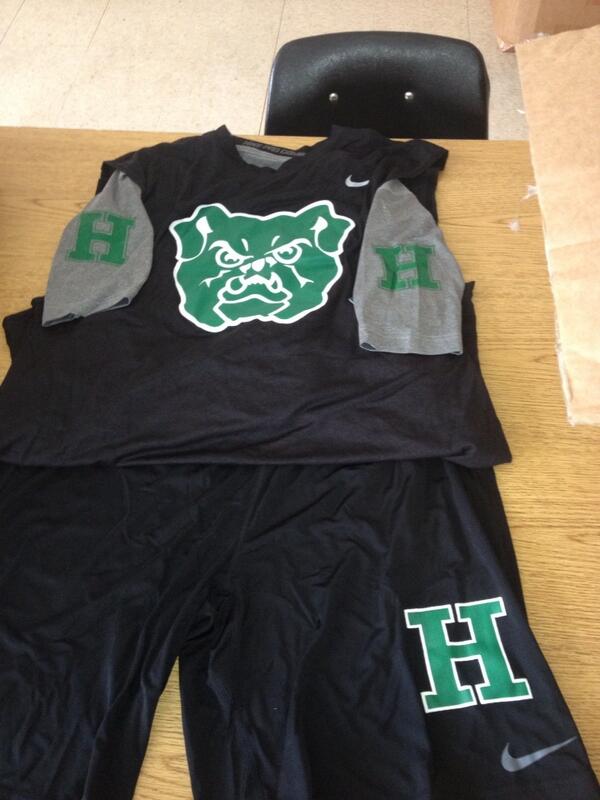 Hunter_48_Adams's tweet image. New Bulldog Spirit Swag
#proCombat
#workClothes