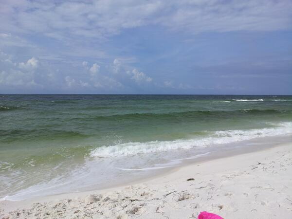 stateofamind's tweet photo. A beach at Fort Pickens (Pensacola) Florida before the storm today! Such a nice morning http://t.co/mnwhPwoaWp