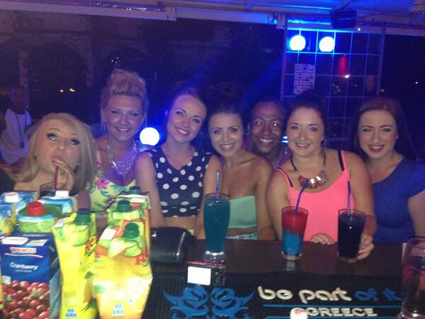 DrunkenDuncans's tweet image. Welsh girls on tour #ddcf #mindblasters #zante2013