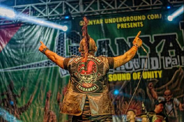 Yeah <a href="/TheDjihard/">The Djihard</a> #GianyarUnderGroundParty