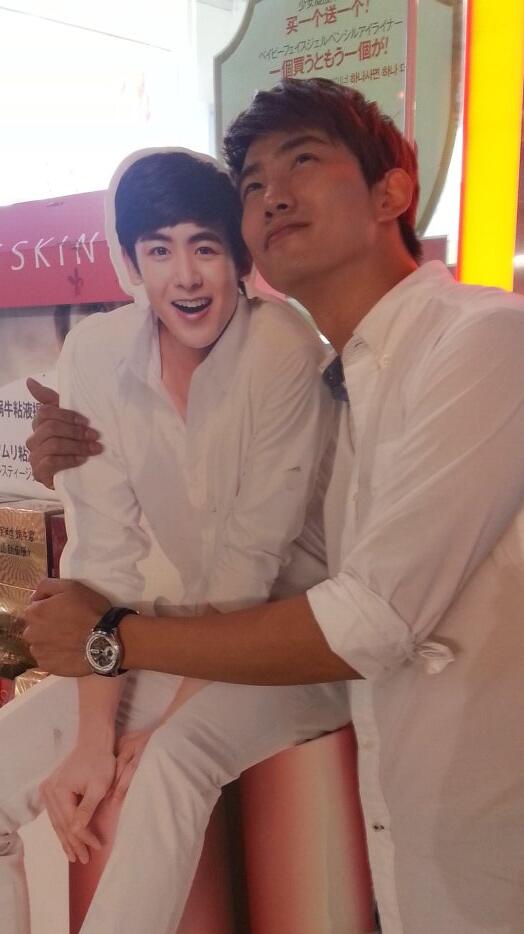 BQ04opZCUAAkPi0.jpg:large