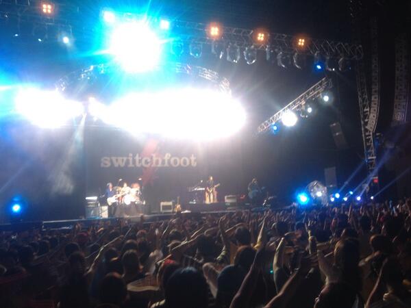 <<지산월드락페스티벌>>'현장스케치'
WORLD STAGE에서 스위치풋(SWITCHFOOT)!!!!!!