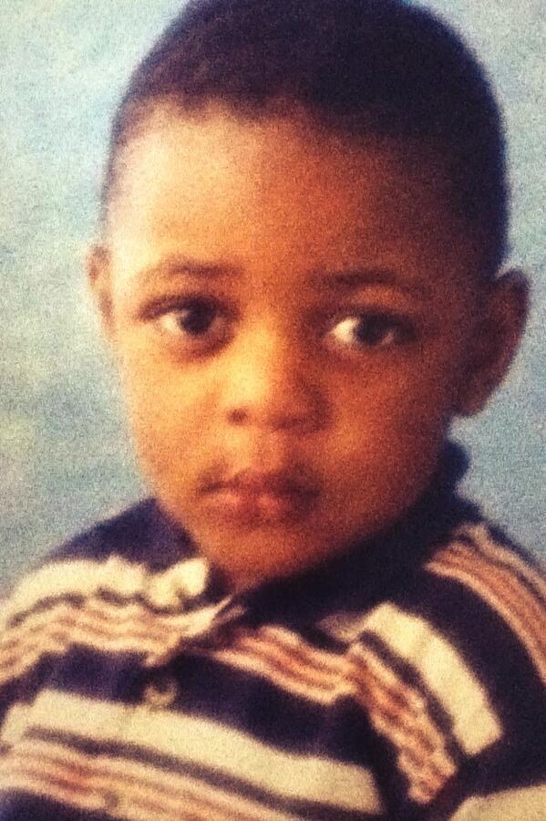 Raphellkofi's tweet image. Damn I got dark and grew hair #AgingProblems