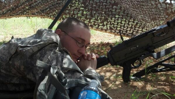 MrHashTag24's tweet image. #man #shootshit #pvts  #hooah @DevanBuis 