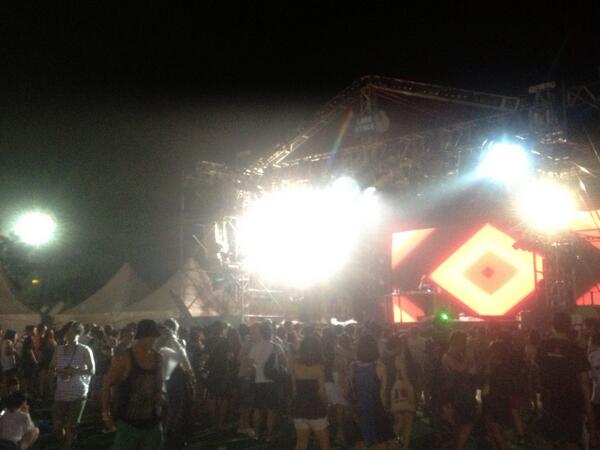 <<지산월드락페스티벌>>'현장스케치'
LOVE STAGE는 디제잉파티 중입니다!!