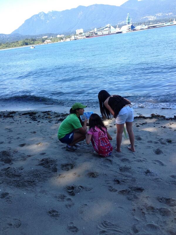 davidjp87's tweet image. Life at the beach ended an hour ago, but we are sill goin' @StanleyPkEcoSoc #StanlryPark #EcoRanger