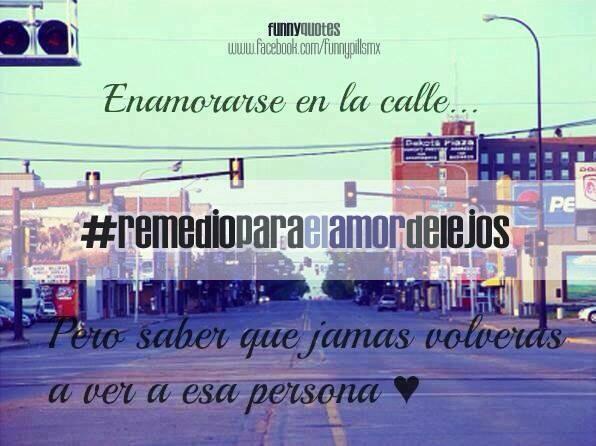 funnypillsmx's tweet photo. Enamorarse en la calle... #remedio #amordelejos http://t.co/s0mCNNKT6R