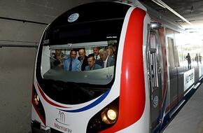 BursaAkparti's tweet photo. Marmaray'ın ilk test sürüşünü Başbakanımız Sn. Recep Tayyip Erdoğan gerçekleştirdi. http://t.co/ltRSjOvgPX http://t.co/e1Q37nSM4v