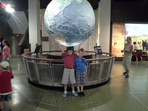 AngelaMosscrop's tweet photo. @museumofscience celebrating a birthday http://t.co/TPxRrvUG3R