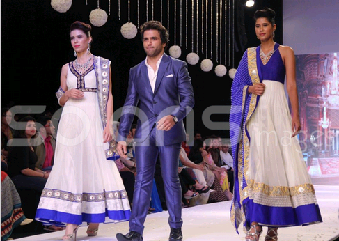 Embedded image permalink