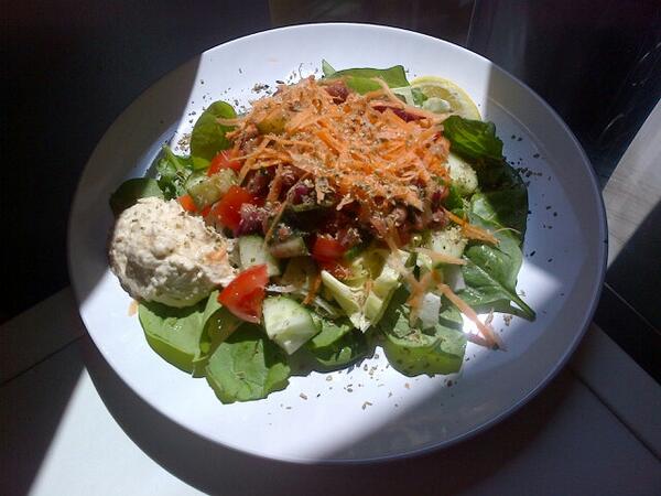 3 bean salad with fresh Spinach, beetroot and fresh tomato.