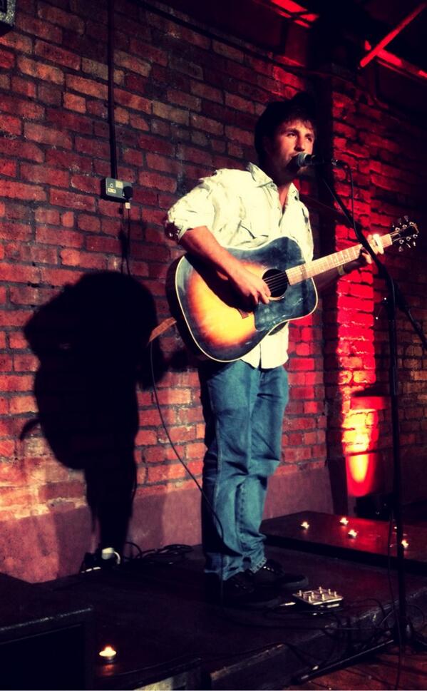 Acoustic Approach tweet media