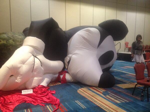 bucketfellow's tweet photo. @mickeefaust - thanks for the primer on pest control! http://t.co/F8SnBNyGdO